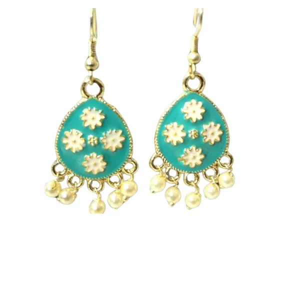 Green_And_Gold_Premium_Metal_Earrings_For_Women
