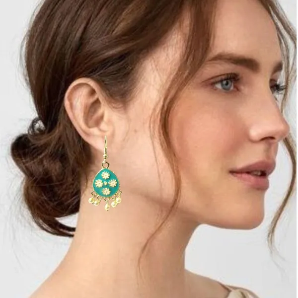 Green_And_Gold_Premium_Metal_Earrings_For_Women