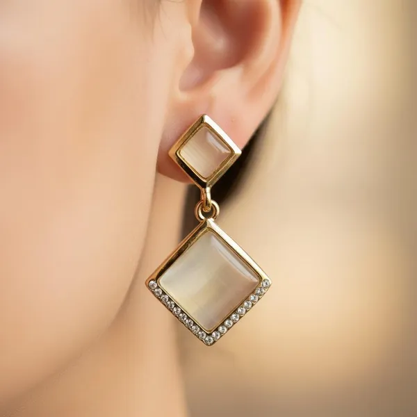 Gold_Premium_Metal_Earrings_For_Women
