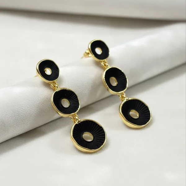 Black_Enamel_Circular_Drop_Earrings_With_Gold_Finish_|_Geometric_Dangle_Earrings_For_Women_&_Girls_|_Stylish_Party_Wear_Jewellery