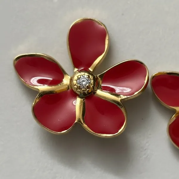 Red_Floral_Stud_Earrings_With_Gold_Finish_|_Elegant_Enamel_Flower_Earrings_For_Women_&_Girls_|_Stylish_Daily_&_Party_Wear