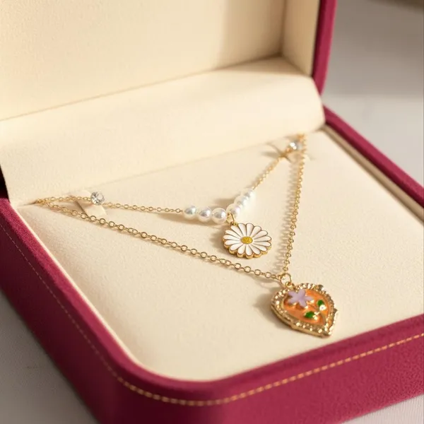 Pearl_Daisy_&_Heart_Pendant_Layered_Necklace_Set_|_Double_Chain_Floral_Jewellery_For_Women