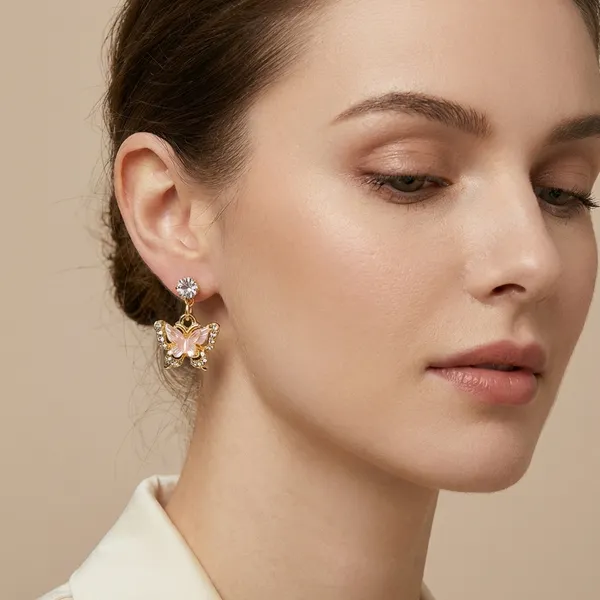 Golden_Premium_Metal_Earrings_For_Women