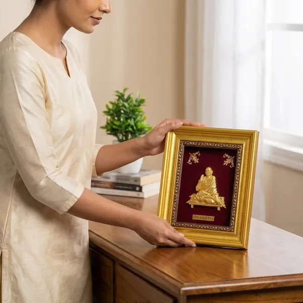 Fine_Gold_Swami_Samarth_Golden_Frame_With_Maroon_Background