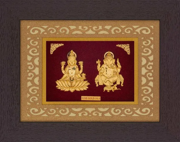 Lakshmi_Ganesha_Gold_Foil_Framed_Wall_Art
