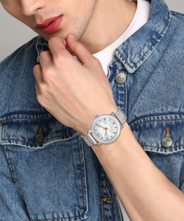 White_Analog_Watch_For_Men