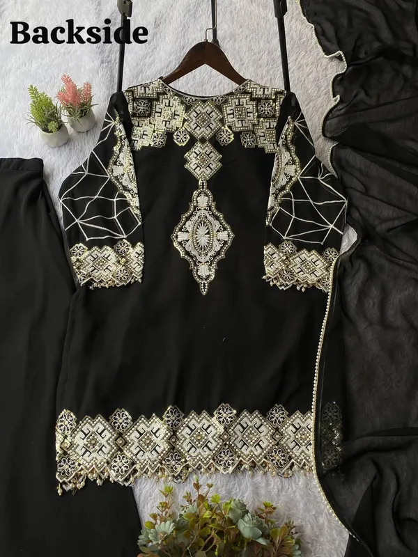 Black_Premium_Geometric_Embroidered_Cotton_Blend_Kurti_For_Women