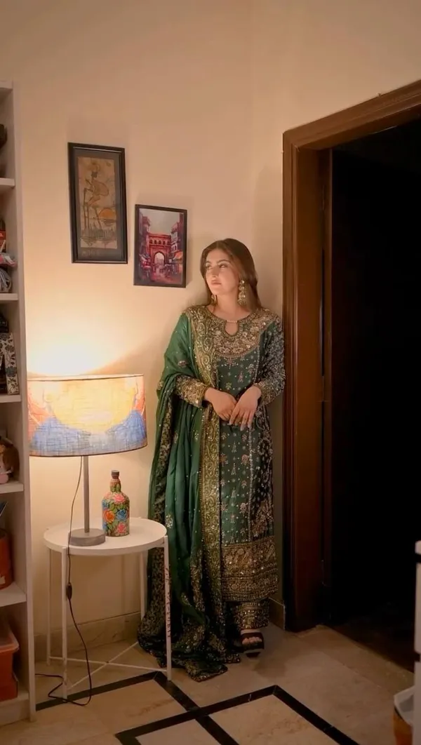 Green_Premium_Embroidered_Cotton_Blend_Kurta_Set_For_Women
