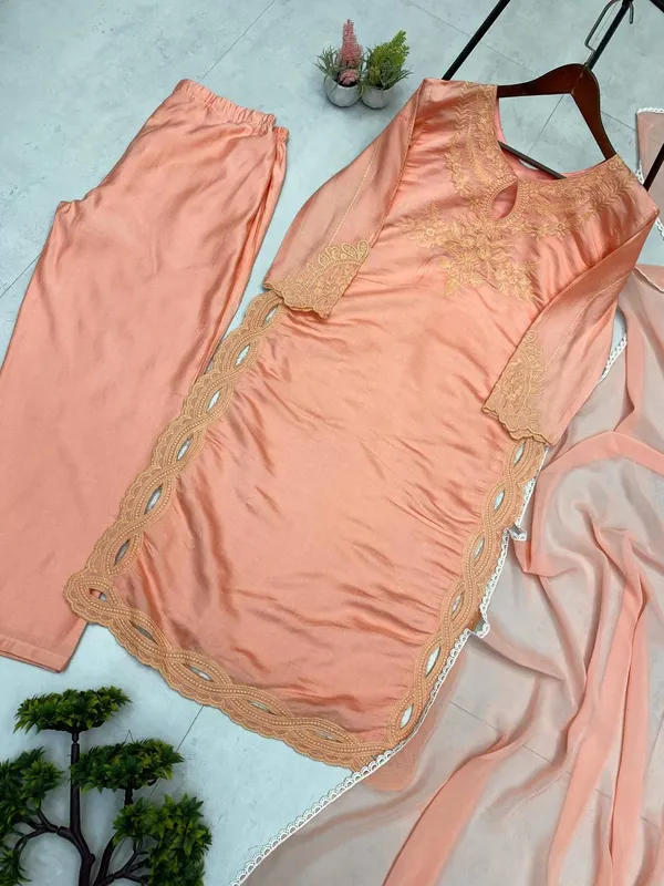 Peach_Premium_Embroidered_Cotton_Blend_Salwar_Suit_Set_For_Women