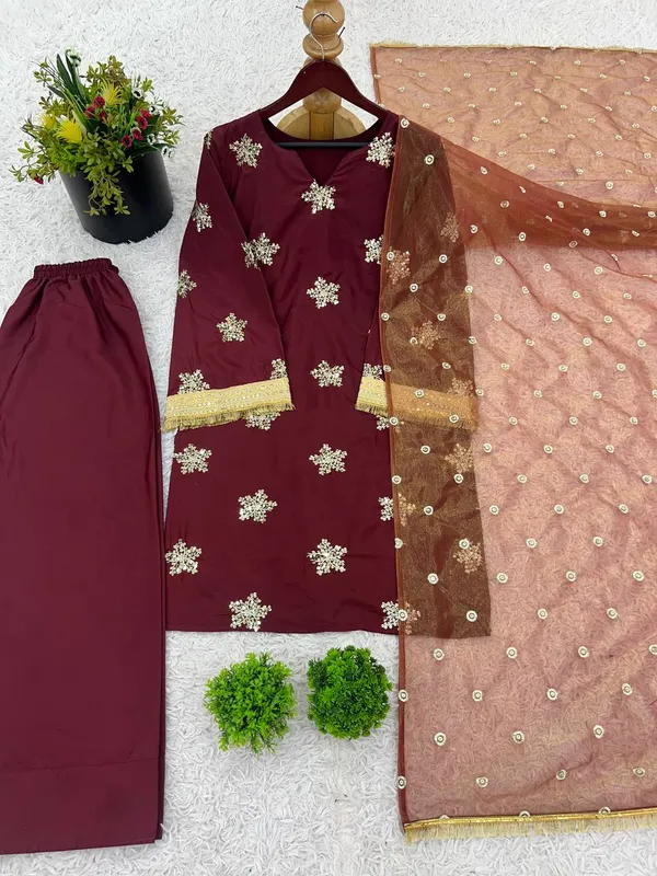 Maroon_Premium_Embroidered_Georgette_Kurta_Set_For_Women