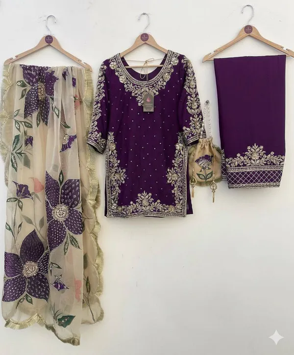 Purple_Premium_Embroidered_Velvet_Velvet_Suit_Set_For_Women