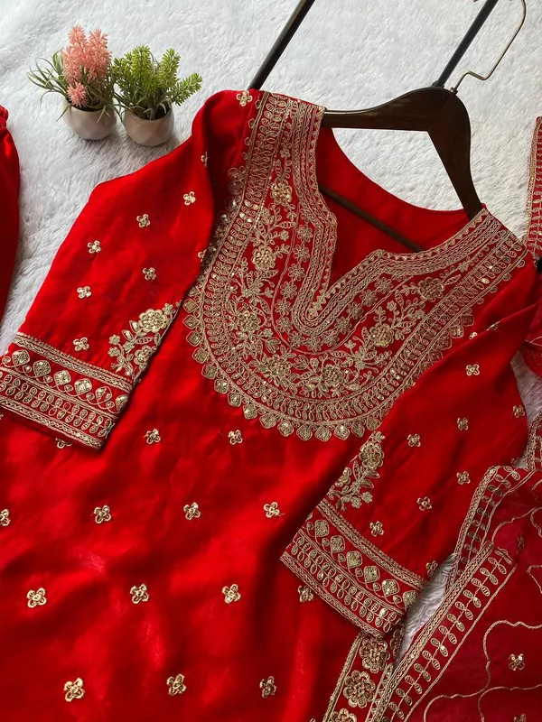 Red_Premium_Embroidered_Cotton_Blend_Salwar_Suit_Set_For_Women