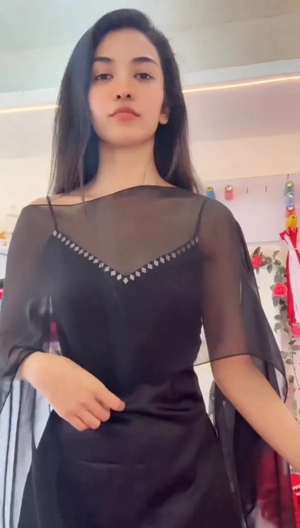 Black_Premium_Embellished_Georgette_Kurta_Set_For_Women