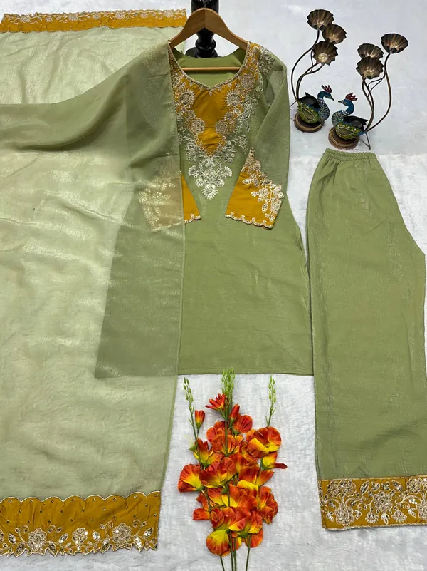 Green_Premium_Embroidered_Georgette_Kurta_Set_For_Women