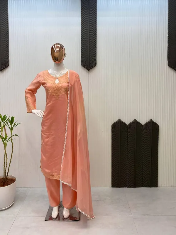 Peach_Premium_Embroidered_Cotton_Blend_Salwar_Suit_Set_For_Women