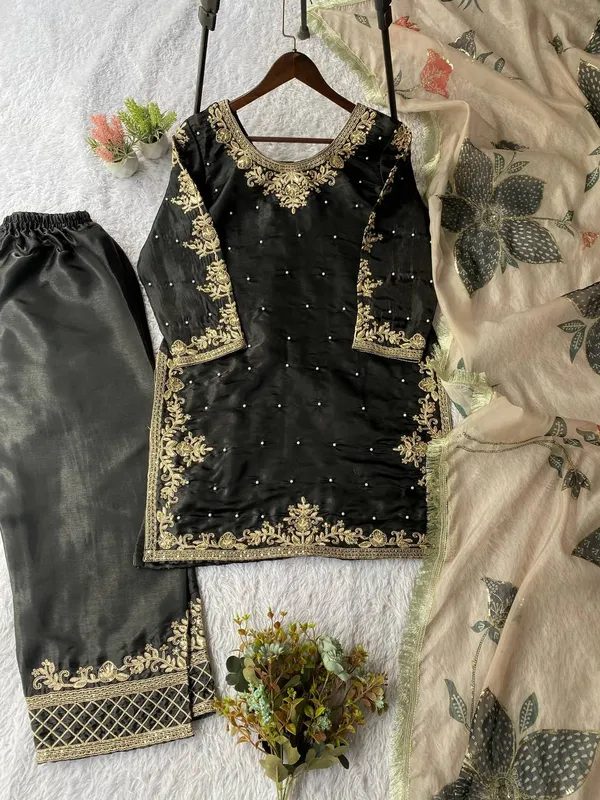 Black_Premium_Embroidered_Organza_Suit_Set_For_Women