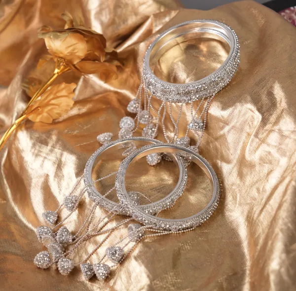Silver_Alloy_With_Silver_Crystal_Bangles_For_Women_Set_Of_4