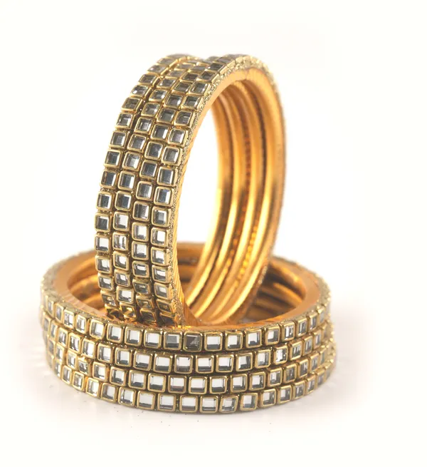 Golden_Alloy_With_Kundan_Stones_Bangle_Set_For_Women_And_Brides_Set_Of_12