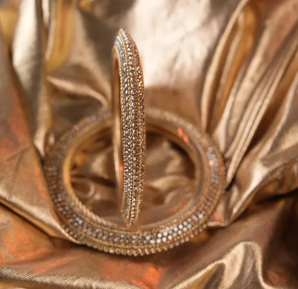 Golden_Alloy_With_Stone_Work_Bangles_For_Women_Set_Of_4