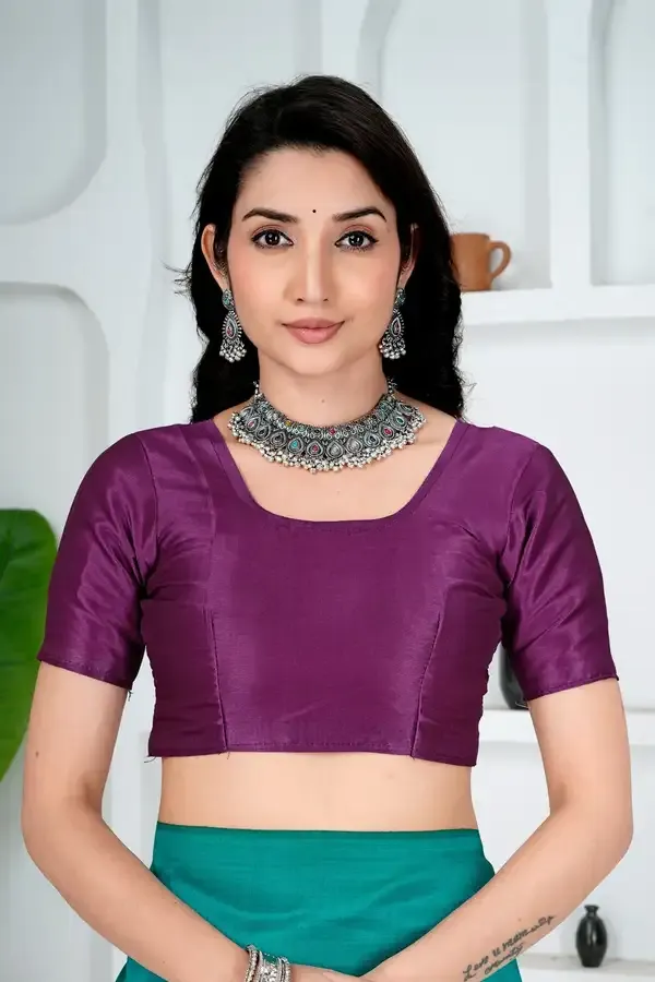 Soft_Tussar_Silk_sarees_with_Beautiful_Print_With_Attractive_Border_And_Contrast_Print_Blouse_With_Tassels_(Lunar_green)