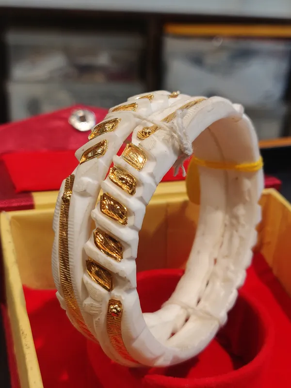 Beki_Pat_And_Series_Aam_Kaj_Conch_Shakha_18_Kt_Gold_Plated