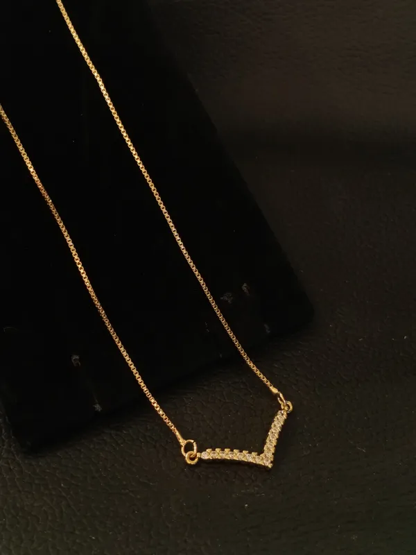 Gold_Plated_Chevron_Pendant_Necklace_With_Crystals