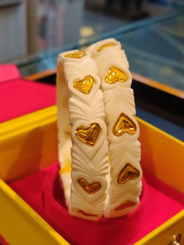 Exclusive_Heavy_Sankha_Heart_Kaj_Conch_Shakha_24_Kt_Gold_Plated