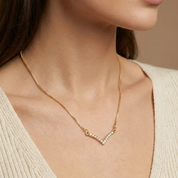 Gold_Plated_Chevron_Pendant_Necklace_With_Crystals