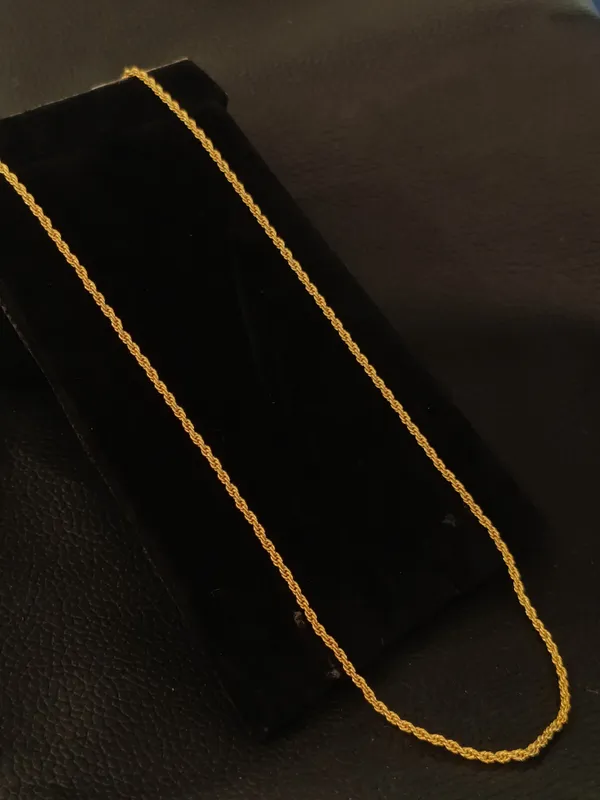 Gold_Toned_Twisted_Rope_Chain_Necklace