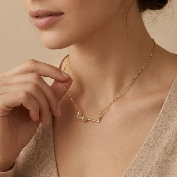 Elegant_Geometric_Heartbeat_Gold_Tone_Pendant_Necklace