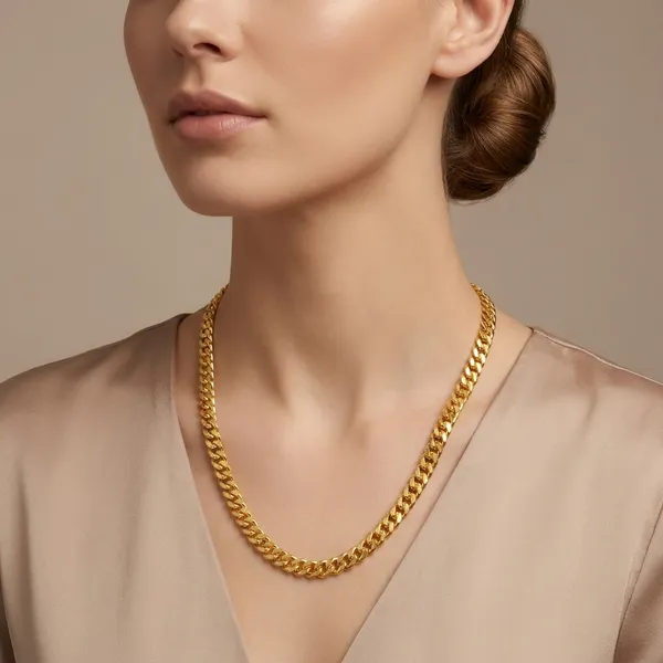 Traditional_Gold_Toned_Curb_Chain_Necklace