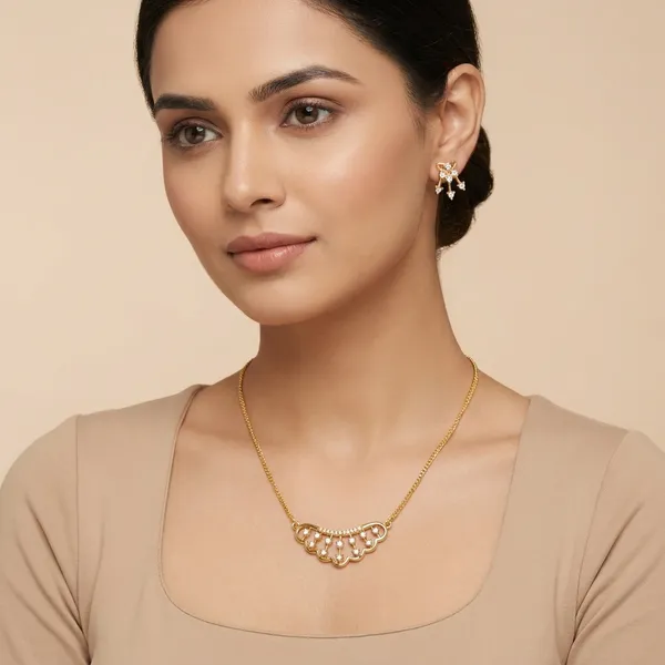 Elegant_Gold_Plated_Crystal_Necklace_And_Earring_Set