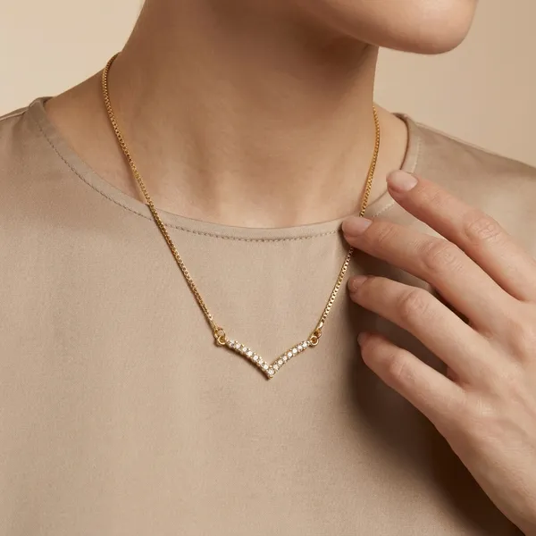 Gold_Plated_V_Shaped_Crystal_Pendant_Necklace
