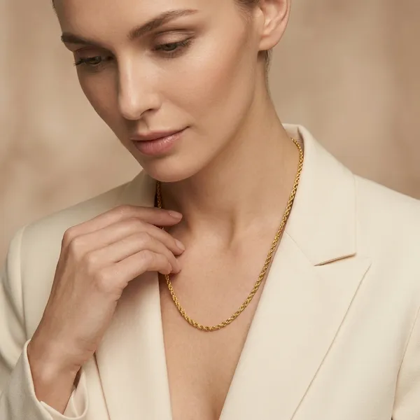 Elegant_Gold_Toned_Chain_Necklace_For_Women