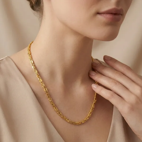 Elegant_Gold_Toned_Chain_Necklace