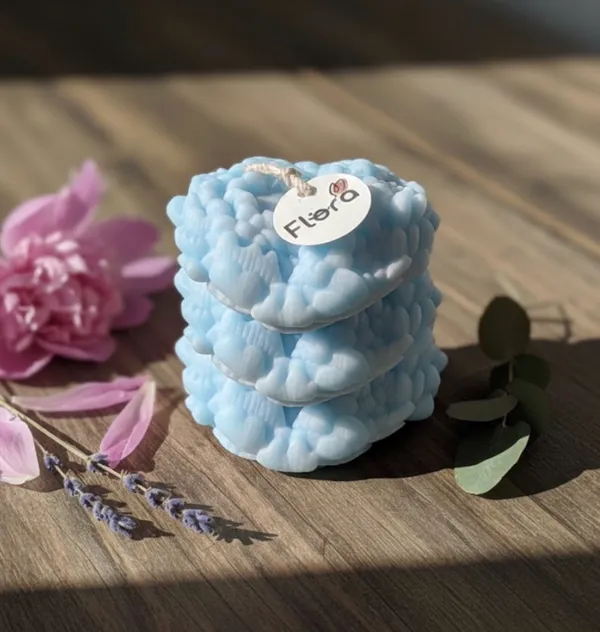 Triple_Bloom_Heart_Candle_Handcrafted_Floral_Heart_Candle_With_Tropical_Flow_Fragrance_Purple_Blue