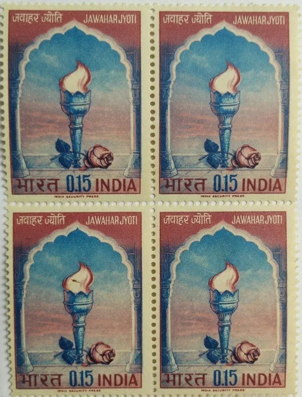 India_-_27_May_1965_Jawahar_Jyoti_Jawaharlal_Nehru,_Rose,_Burning_Torch,_Flame,_15_P_Block_of_4_Stamp_-_MNH_-_Pack_of_2