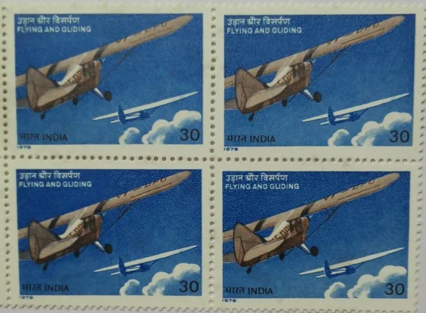 India_-_1979_-_Flying_And_Gliding_Flying,_Aircraft,_Pushpak_Aircraft,_Rohini_Glider,_Aviation,_30_P_(block_Of_4_Stamp)_-_MNH_-_Pack_of_2