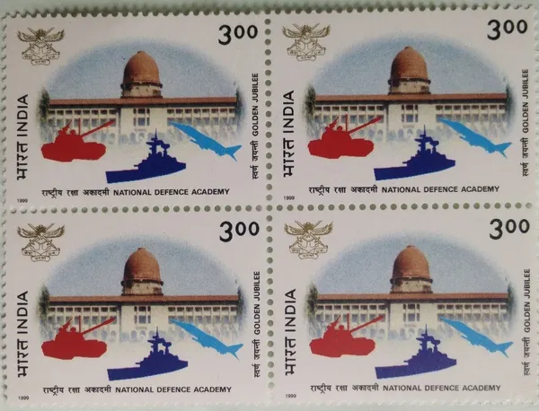 India_-_1999_-_50th_Anniversary_of_National_defence_Academy,_NDA,_Khadakwasla_Block_of_4_Stamp_-_MNH