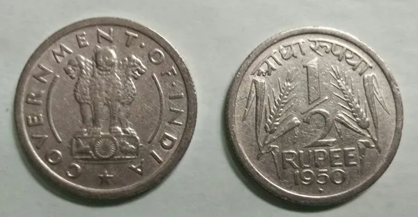 India_-_1950_-_1/2_RUPEE__Used