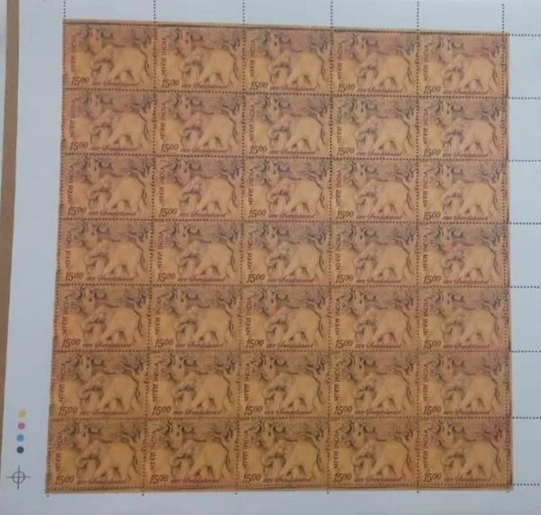 India_-_2006_-_Sandalwood_Thematic,_-_MNH_(Stamp_Full_Sheets_-35_Stamps)