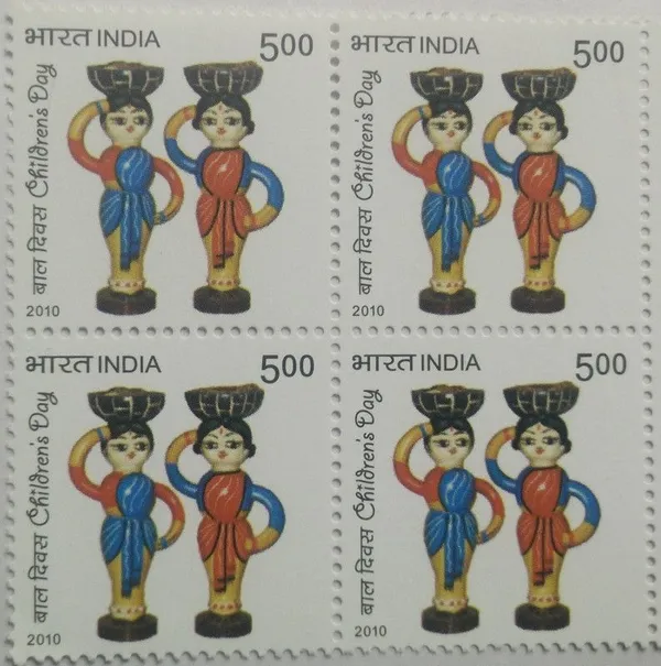 India_-_2010_-_Childrens_Day_Thematic_(Block_of_4_stamp)_-_MNH_-_Pack_of_2