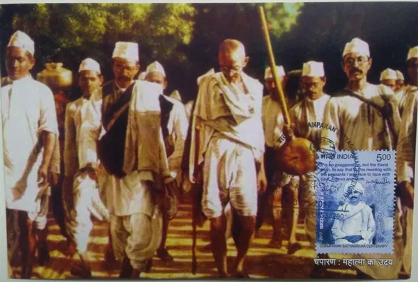 Champaran_Satyagraha_Centenary_Maximum_Card._Collectible_item_(Stamp_issue:_2017;_face_value:)_-_Pack_of_3