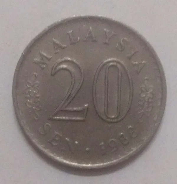 Malaysia_-_20_Sen_1988_Used_-_Pack_of_2