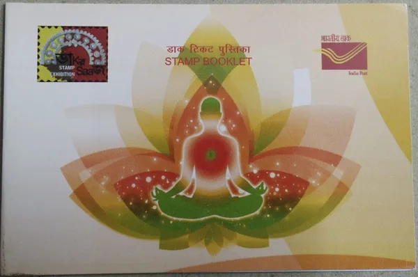 India_-_2015_-_International_Day_of_Yoga_(3)_Presentation_Pack_-_Stamp_-_MNH