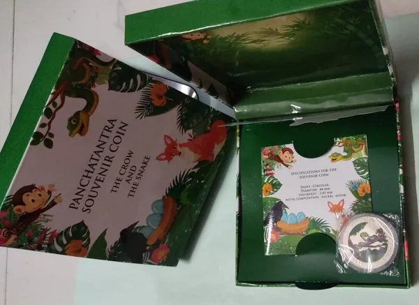 Panchatantra_Coloured_Souvenir_Coin_Proof_Set_The_Crow_And_The_Snake_(Proof_Set)