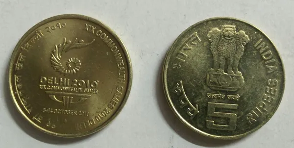 India_-_2010_-_5_Rupees-XIX_Commonwealth_Games-1_No-_UNC_-_Pack_of_2
