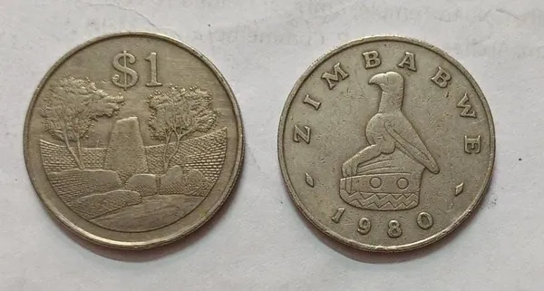 Zimbabwe_$1_DOLLAR_Coin(Used)
