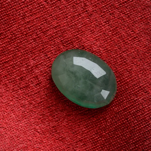 Emerald_Zambian_3-4_Crt