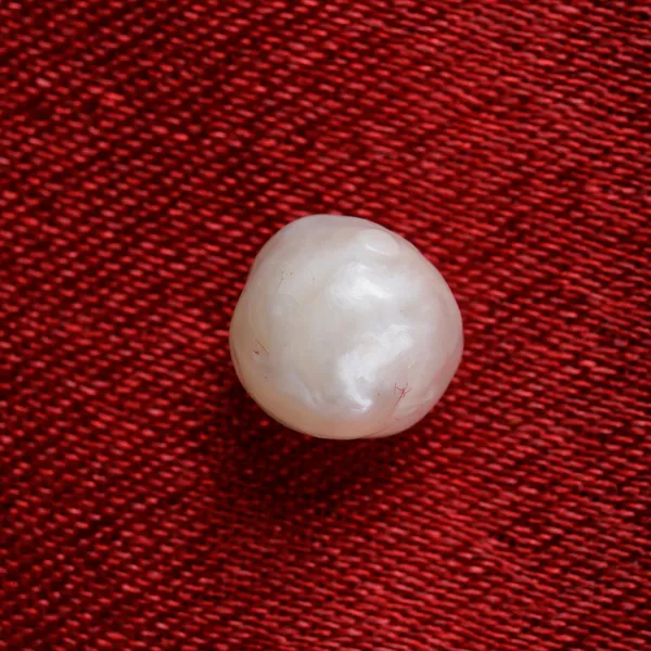 Pearl_Gemstone